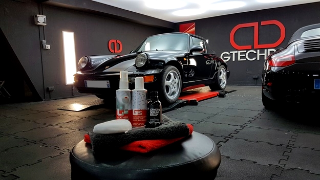 Detailing and Gtechniq Crystal Serum Ultra protection on a classic Porsche 964