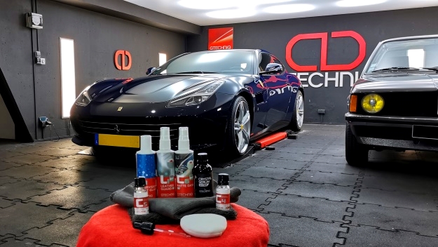 Detailing traitement ceramique ferrari lusso csu