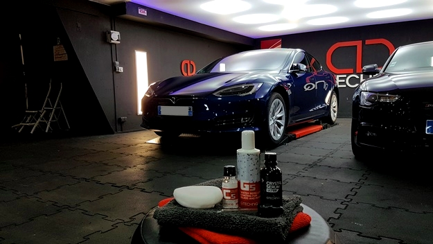 Crystal Serum Ultra ceramic protection application on a Tesla Model S